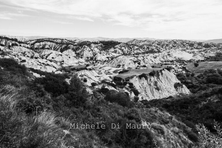 calanchi di aliano belvedere naturalistico in basilicata