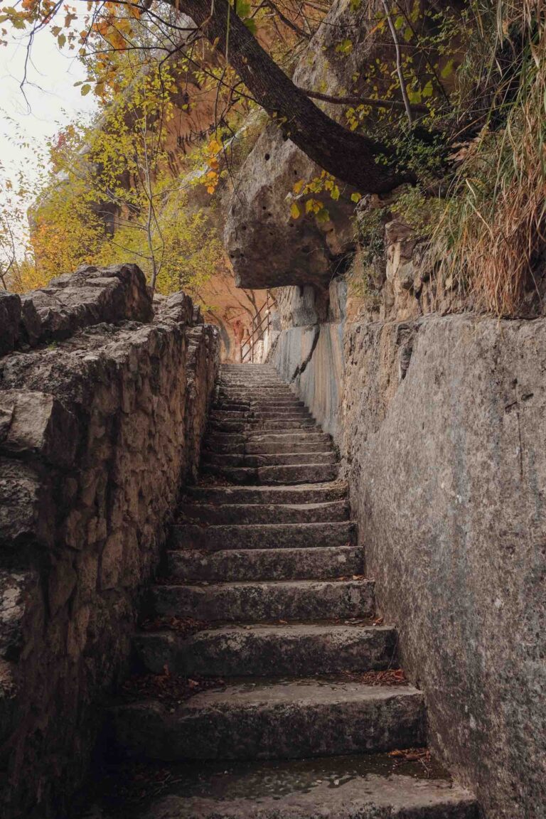 Scala Santa, Eremo di Santo Spirito a Maiella Foto: Michele Di Mauro