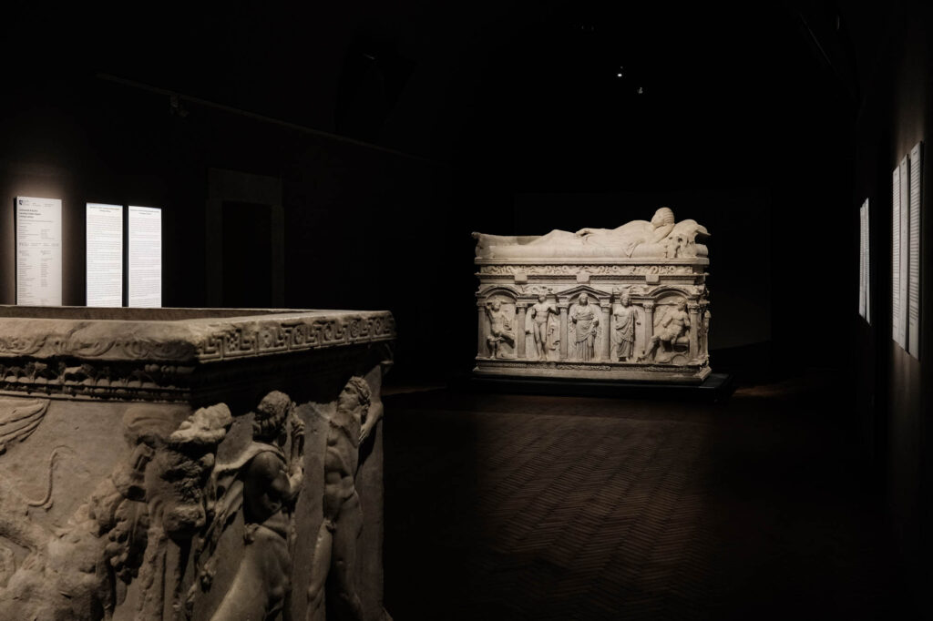 Sarcofago di Rapolla Foto: Michele Di Mauro