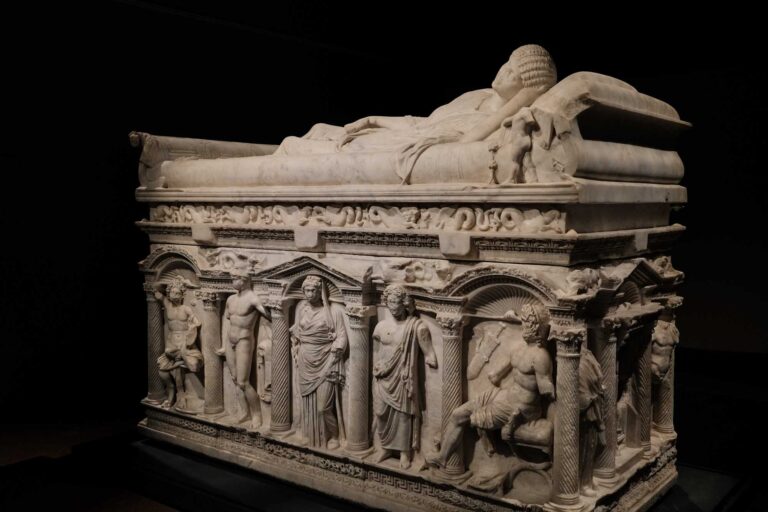 Sarcofago di Rapolla Foto: Michele Di Mauro