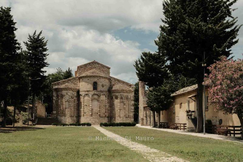 Absidi Abbazia del Patire