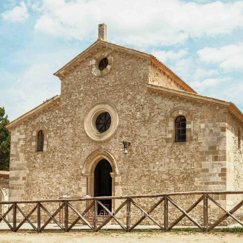 Abbazia di Santa Maria del Patire